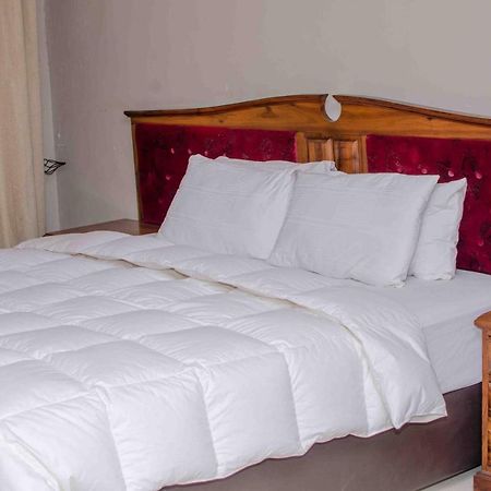 The Graceland Guesthouse Bluff Hill Esterno foto