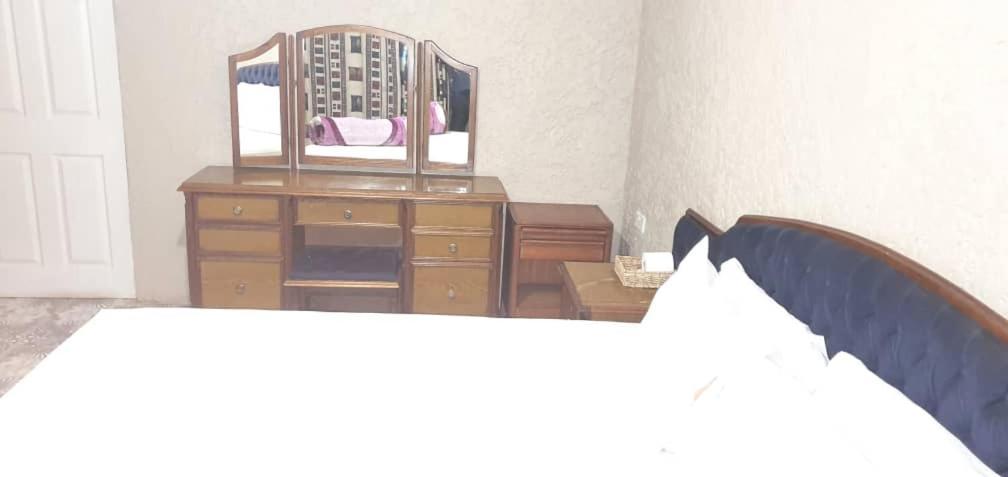 The Graceland Guesthouse Bluff Hill Esterno foto