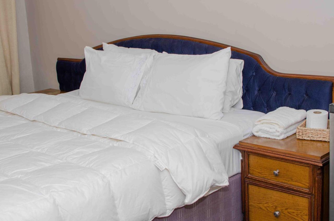 The Graceland Guesthouse Bluff Hill Esterno foto